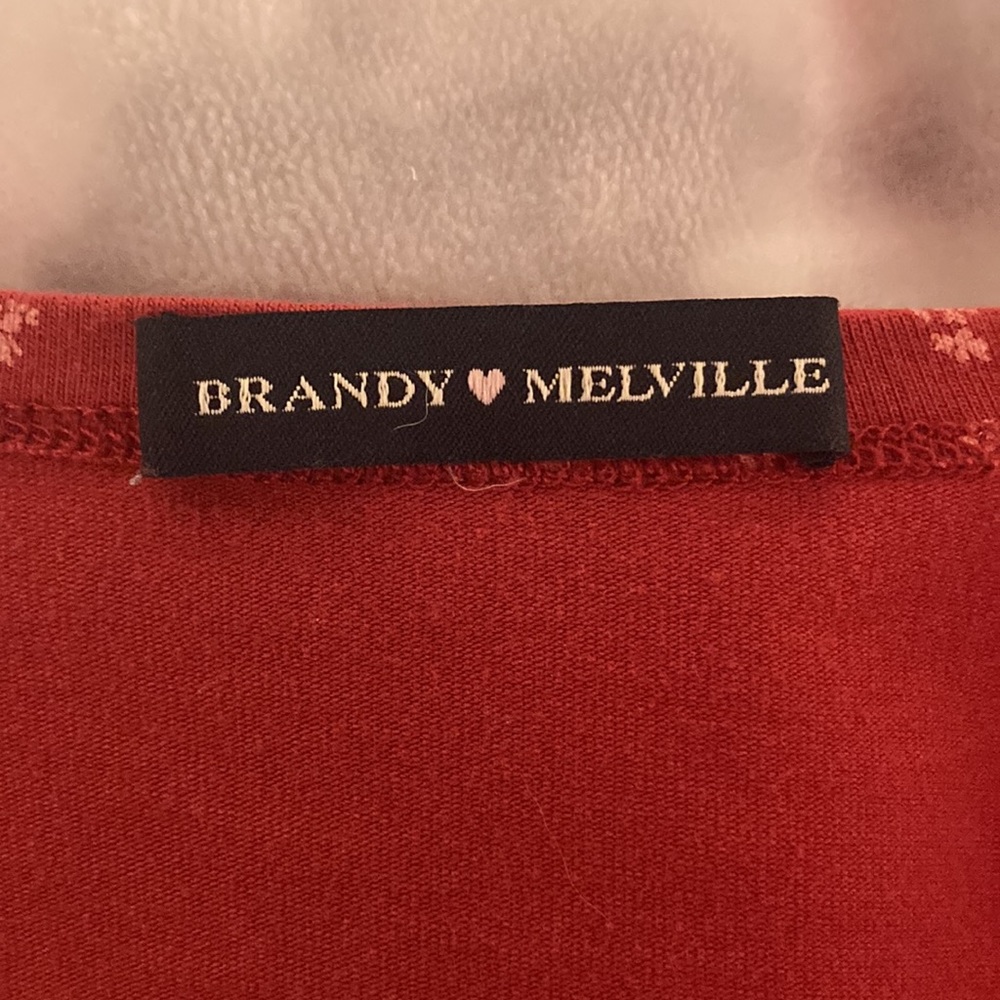 Brandy Melville red cross crop top - Picture 3 of 3